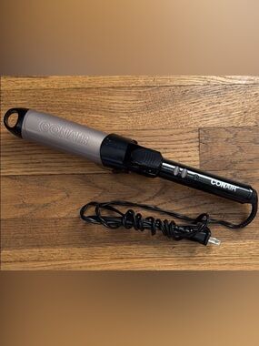 🎀Conair curling iron.